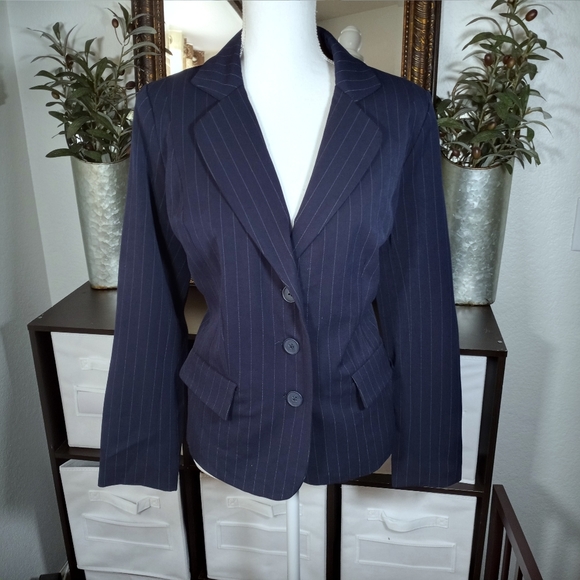 Liena by Louis Dell'Olio Jackets & Blazers - LIENA BY LOUIS DELL'OLIO NAVY BLAZER SZ.10 EUC